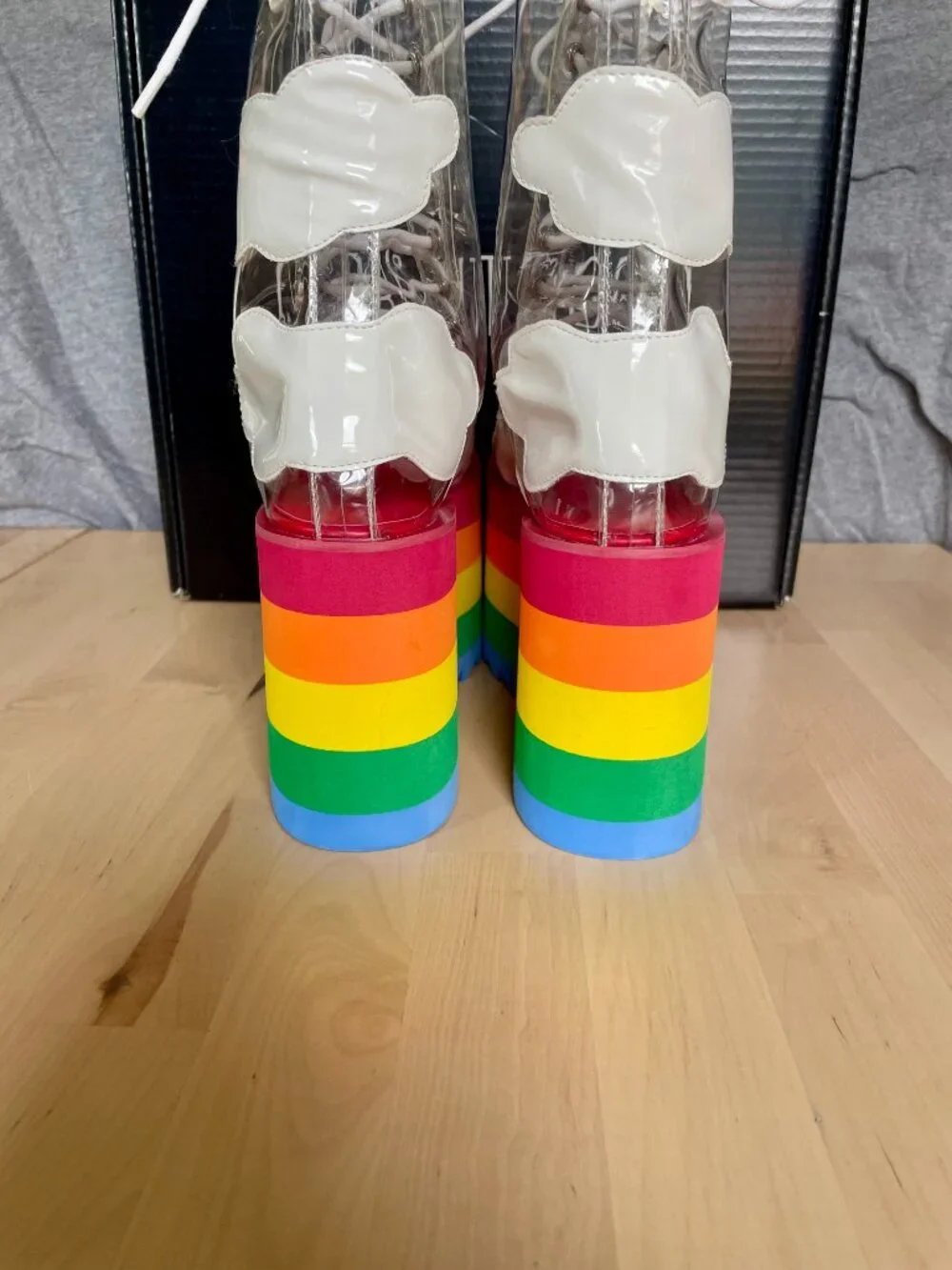 Dolls Kill Current Mood Rainbow & Clouds Happy Daze Platforms size 7 NEW IN BOX